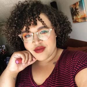 Meet your Posher, Katelyn